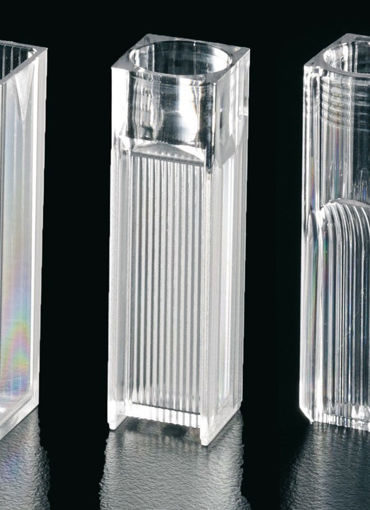 Cubetas de poliestireno óptico 1,5ml micro. 12,55 x 12,65 x 44,55 mm (± 0,1mm) Paso de luz 10mm x 100u.