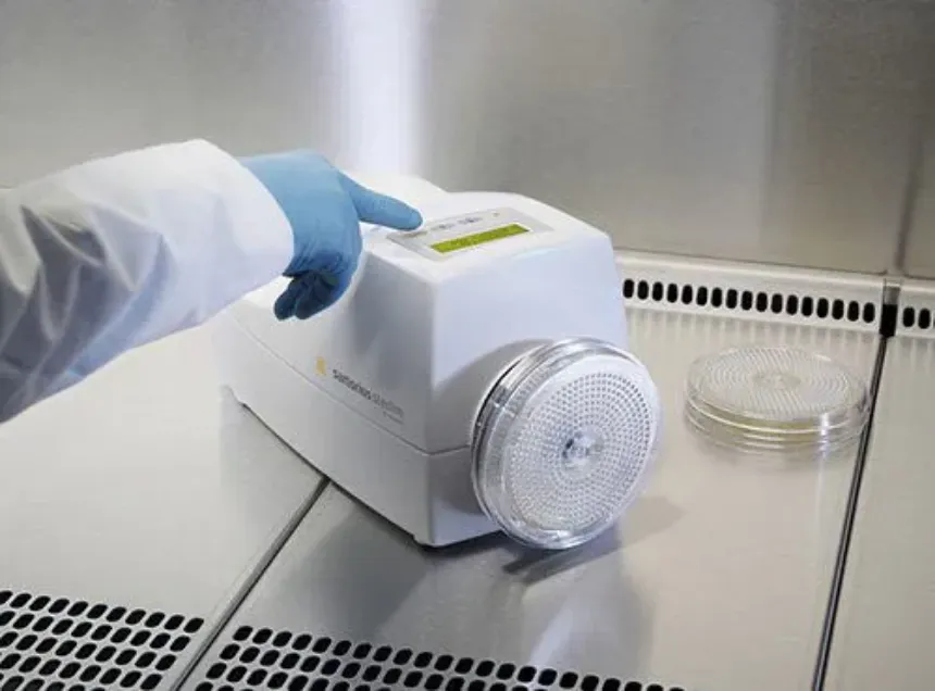 Soluciones para el Control de Calidad Microbiológico: Monitoreo Activo Continuo de Aire