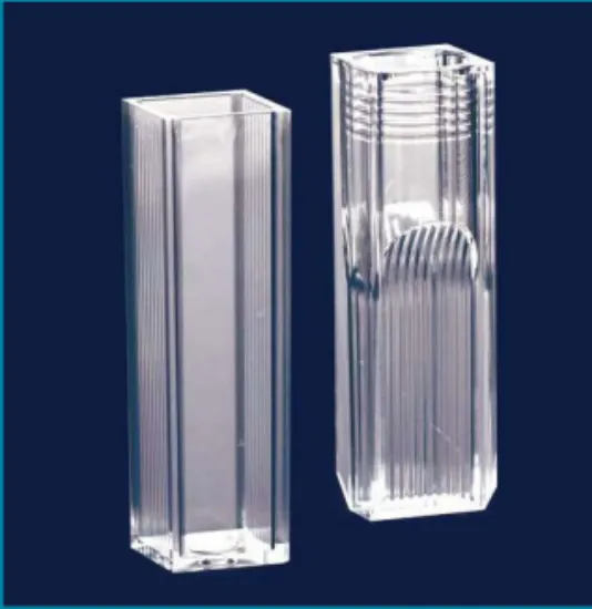 Cubeta macro PE 4,5 ml x 100 u.