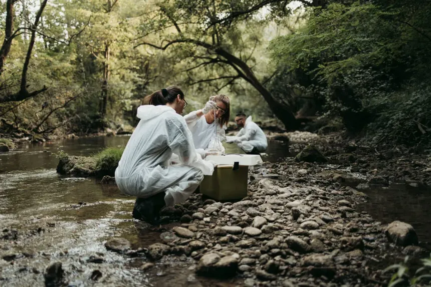 Publicación de una guía práctica de métodos de evaluación de la biodiversidad basados en el ADN