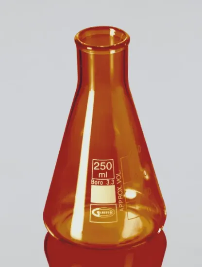 Erlenmeyer graduado caramelo boca angosta