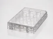 Placa de cultivo celular sin tratamiento estéril